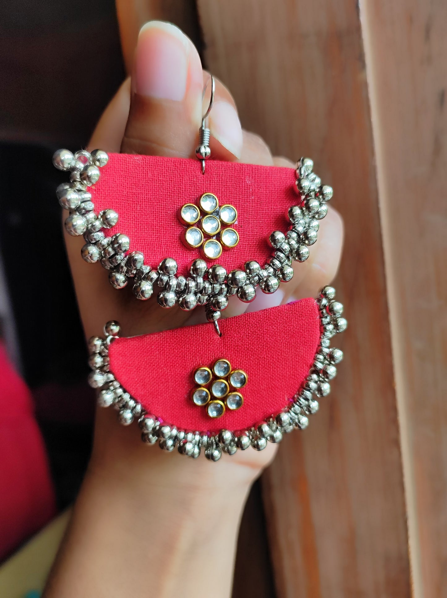 ikkta earring