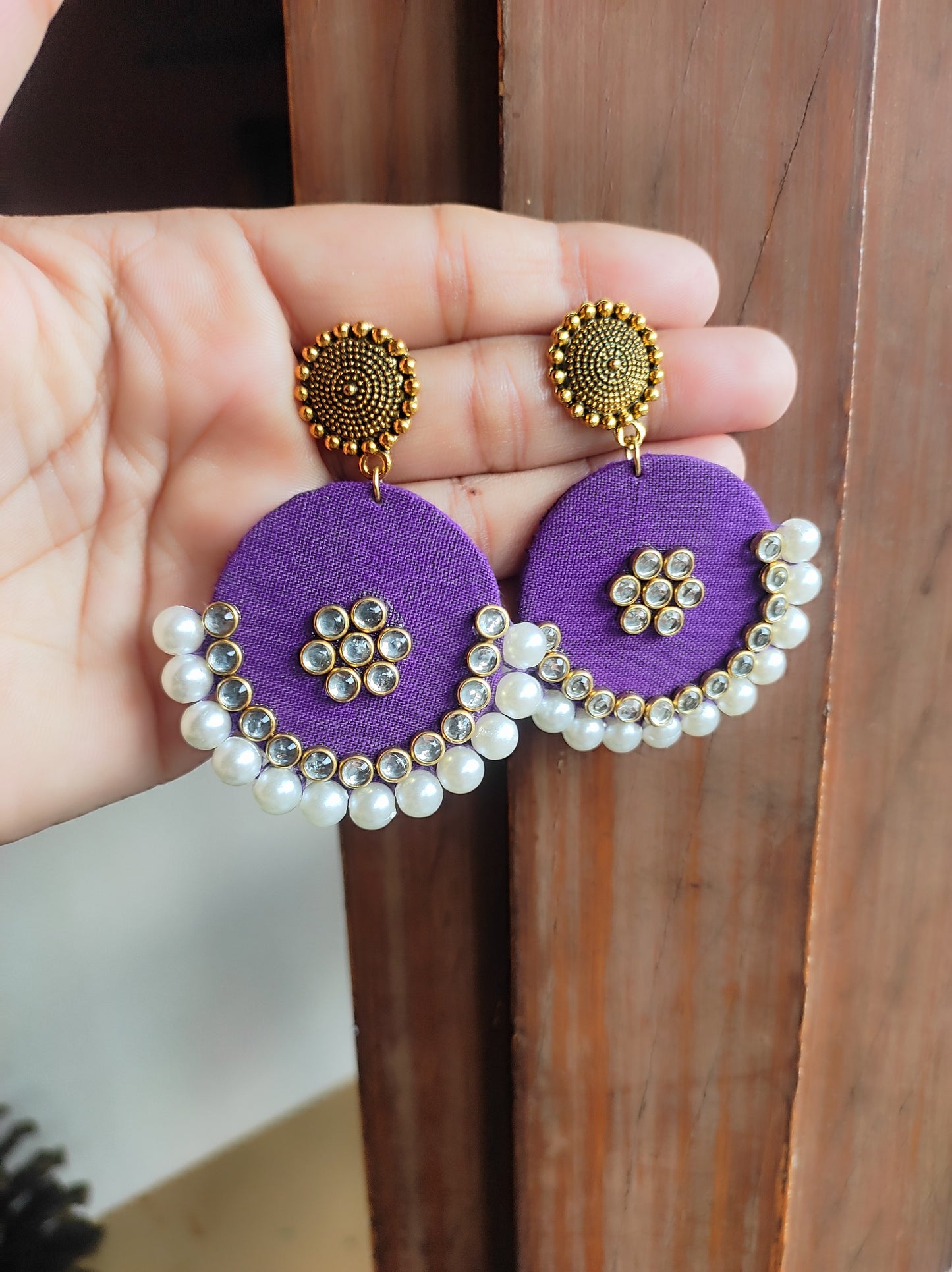 chhavi earring