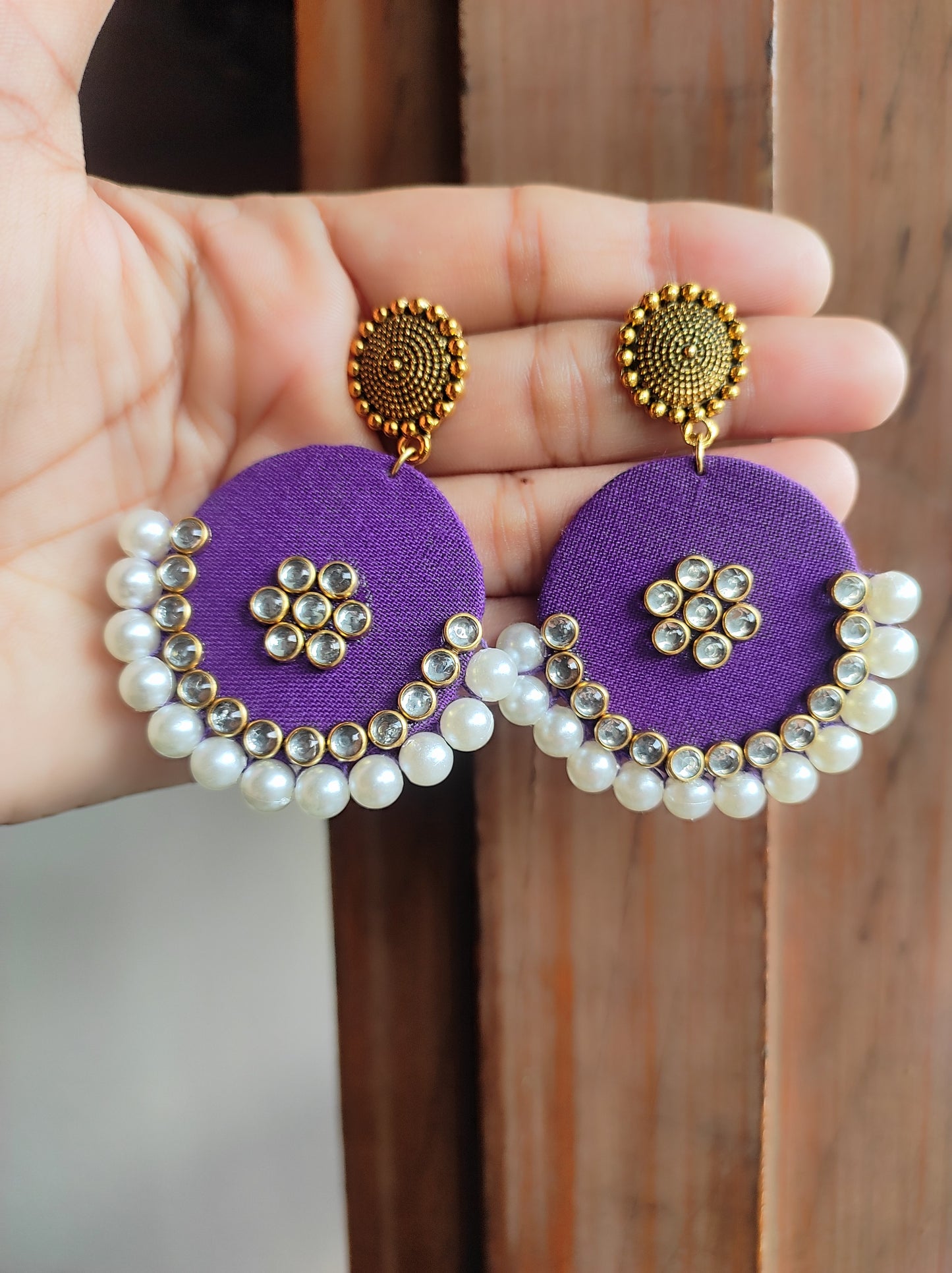 chhavi earring
