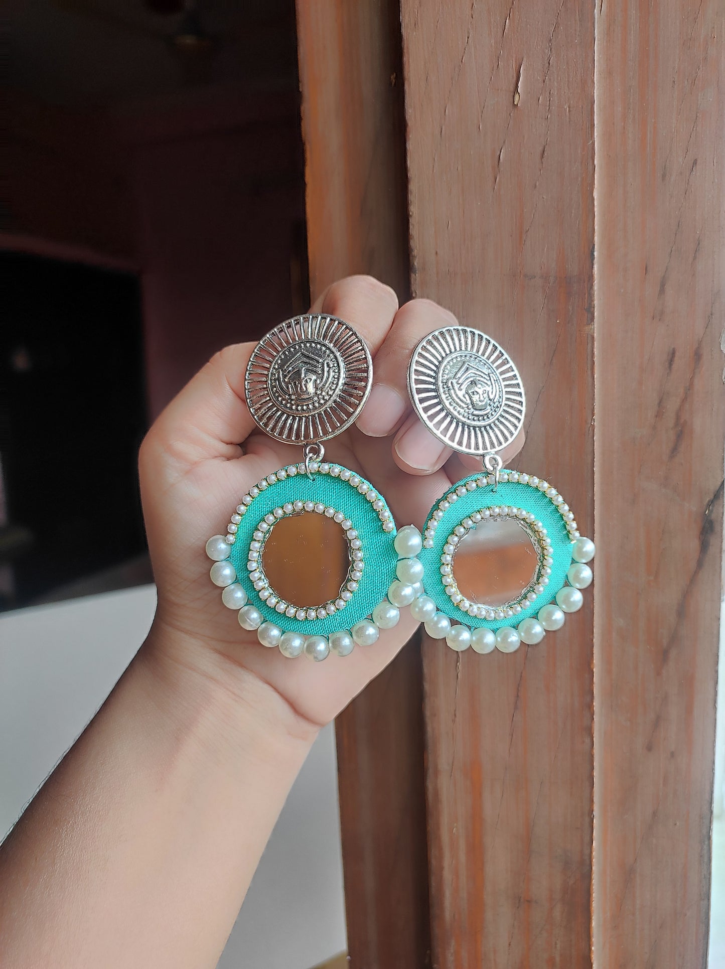 chhavi earring