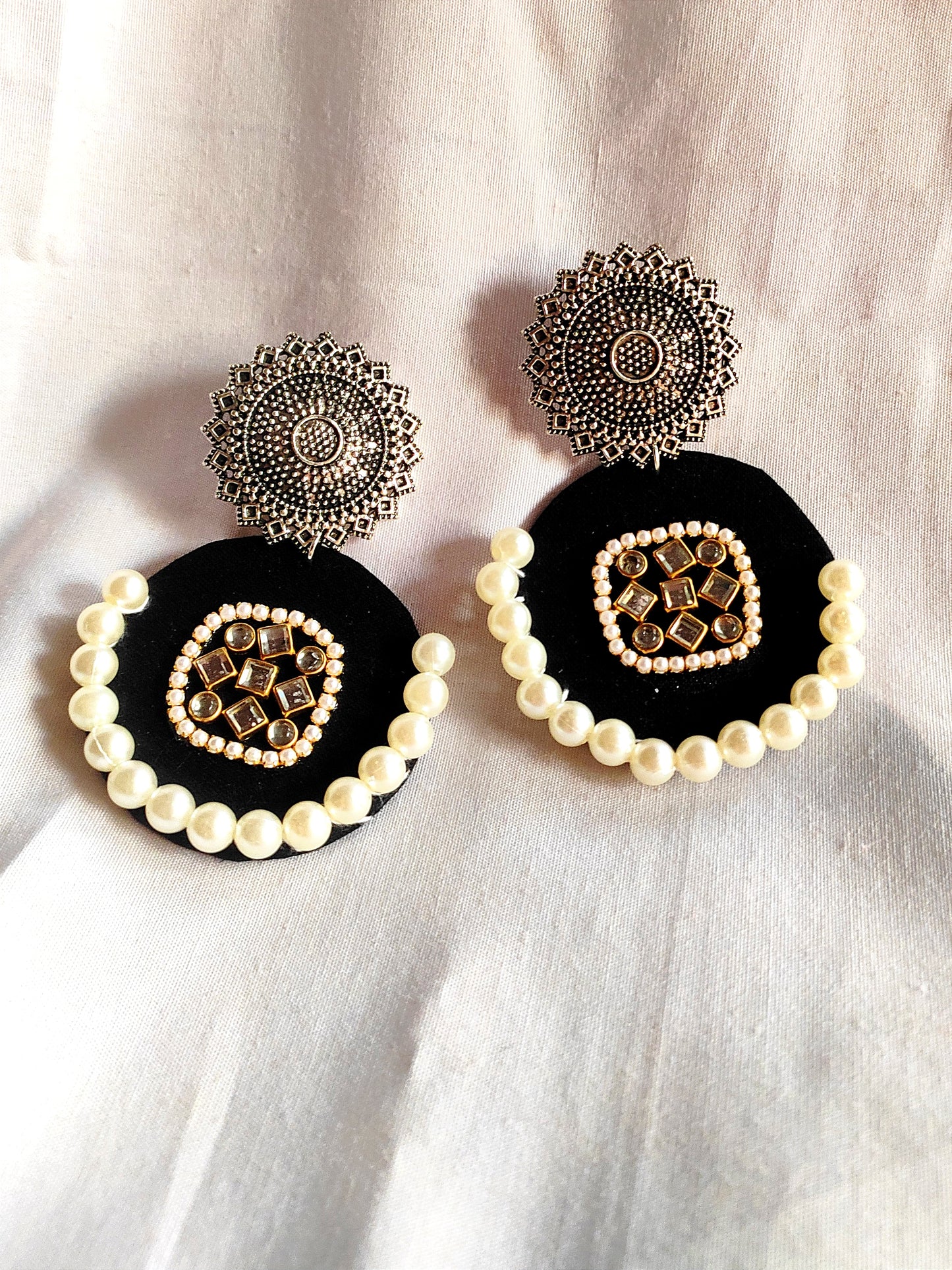 chhavi earring