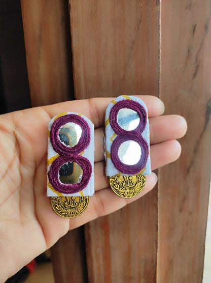 Ikkta fabric stude