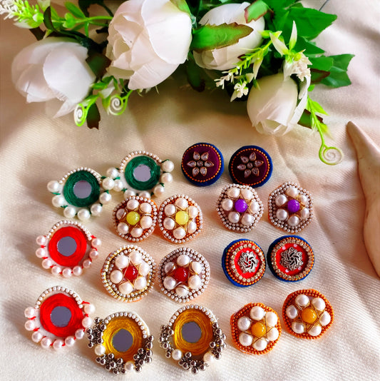 Vani  Studs9 pair of combo set