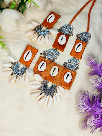 Kudi sell necklace / handmade fabric necklace  for Haldi mahendi